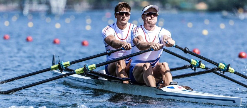 Лодка двойка