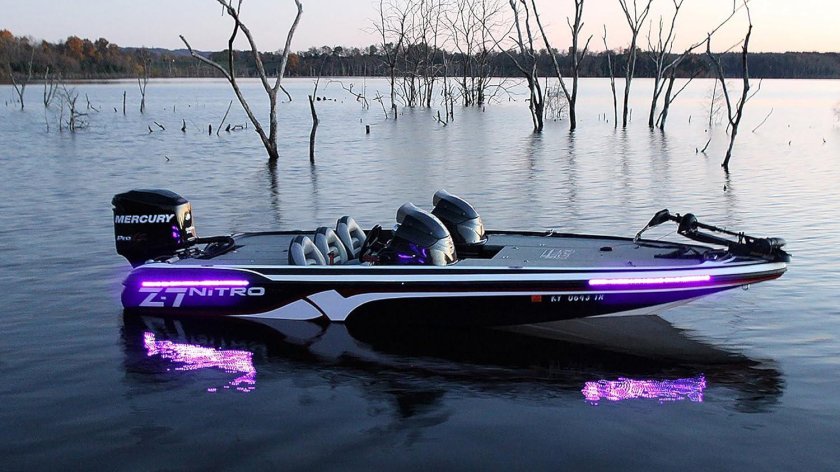 Лодка басс Боат