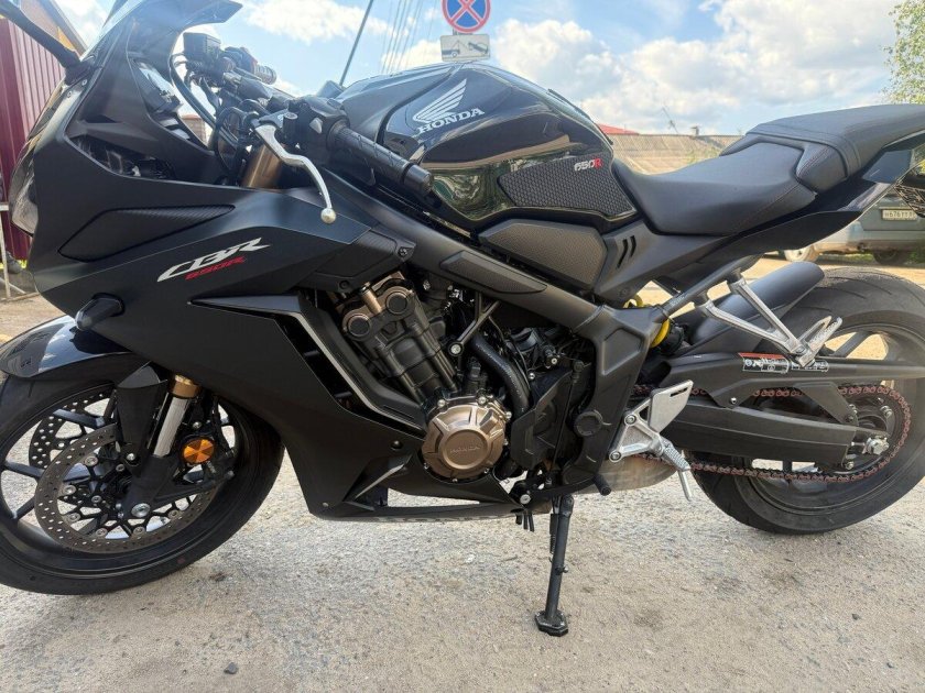 Honda cbr 650
