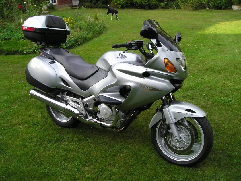 Хонда Девиль 650