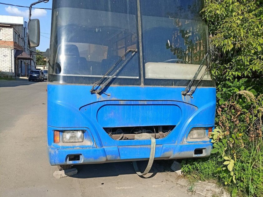 Автобус марз