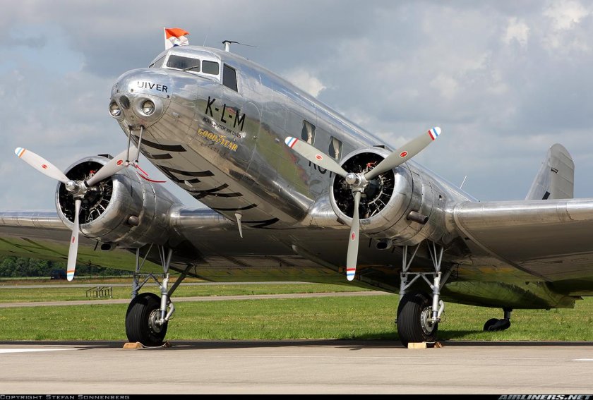 Douglas dc 2