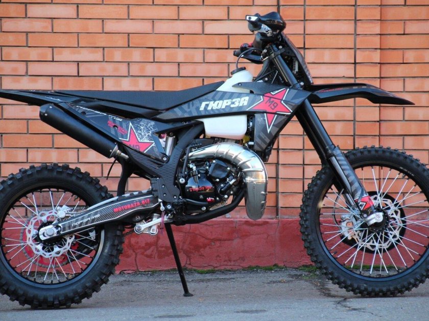 Эндуро гюрза