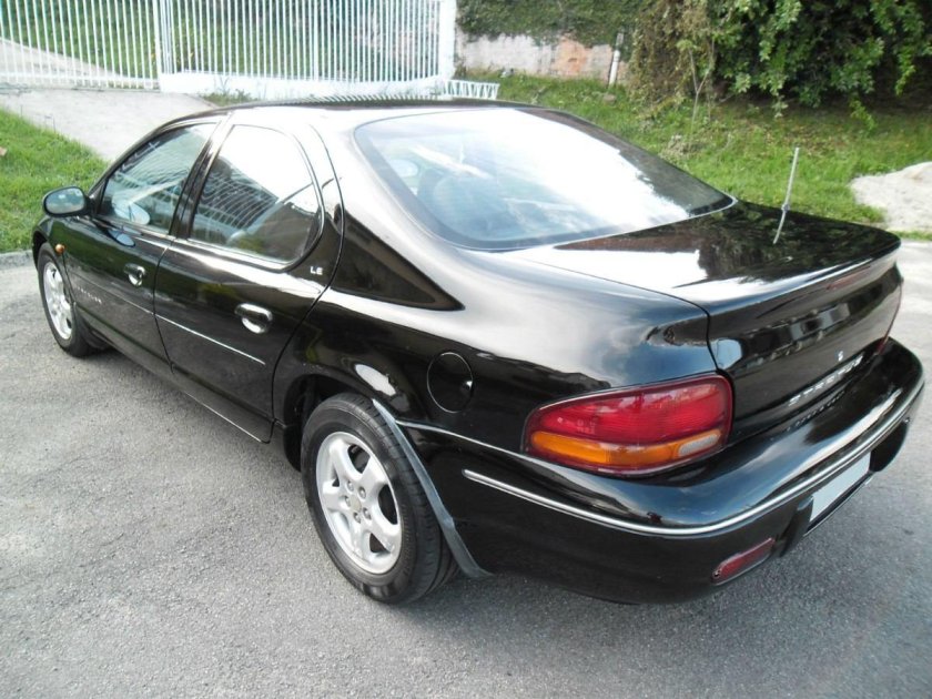 Chrysler Stratus 1995