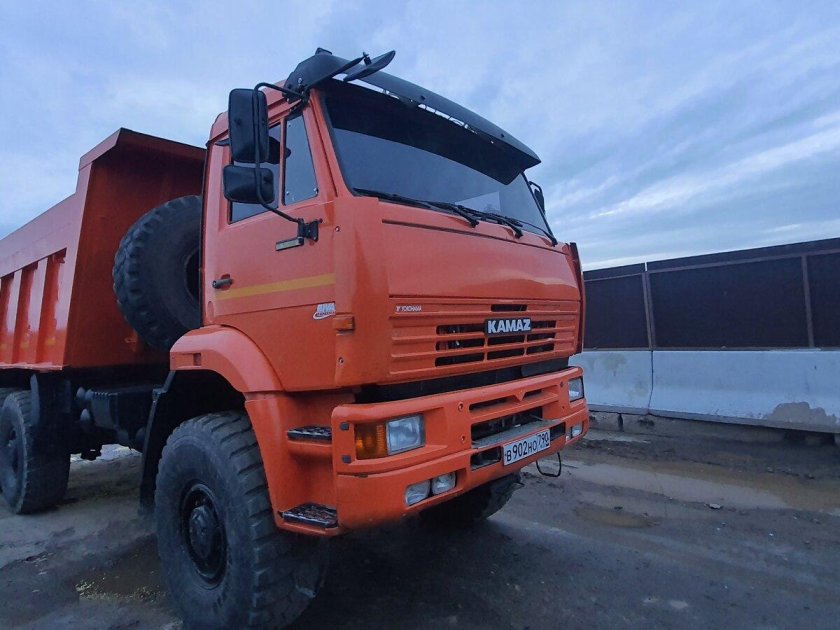 Камаз самосвал