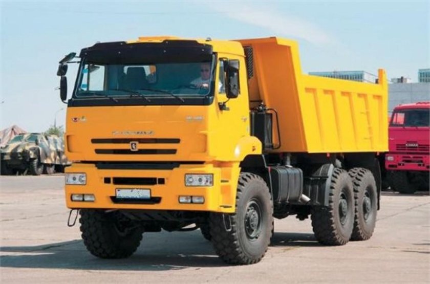 КАМАЗ 65222 самосвал