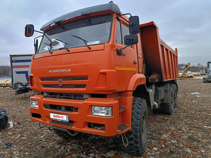Самосвал камаз-6522-6011-53
