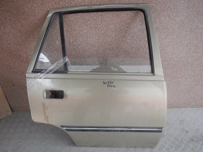 Дверь правая Дэу Нексия