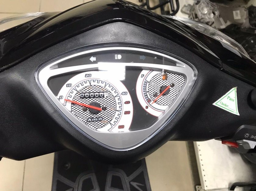 Скутер Хорс Моторс