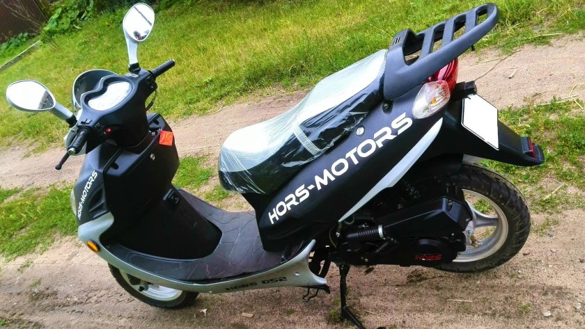 Скутер hors Motors 052