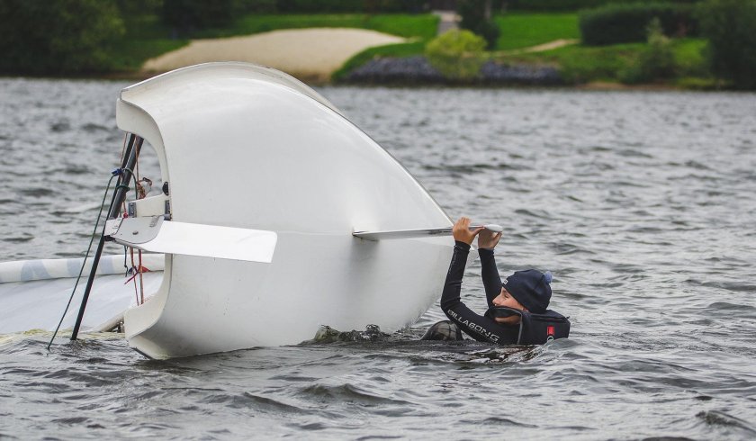 Швертбот оптимист