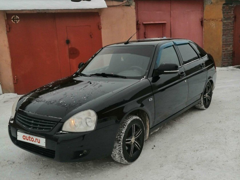 Приора 2011 1 поколения