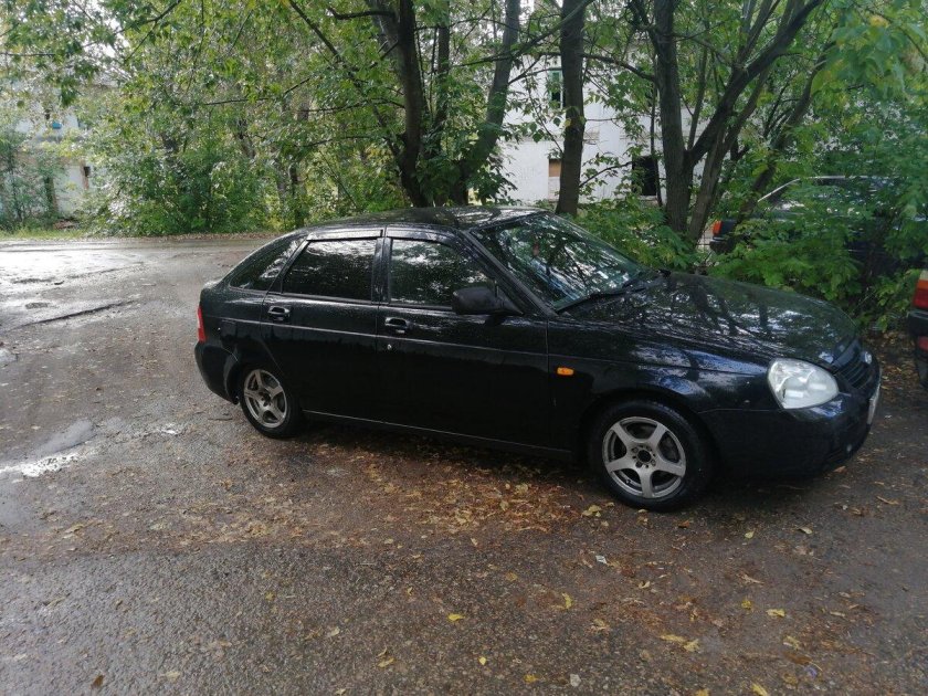 Лада Приора 2008 черная