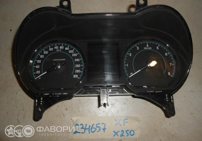 Панель приборов Ягуар XF