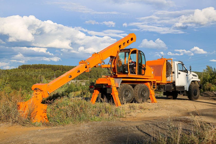 Бурильно-крановая машина мрск-311