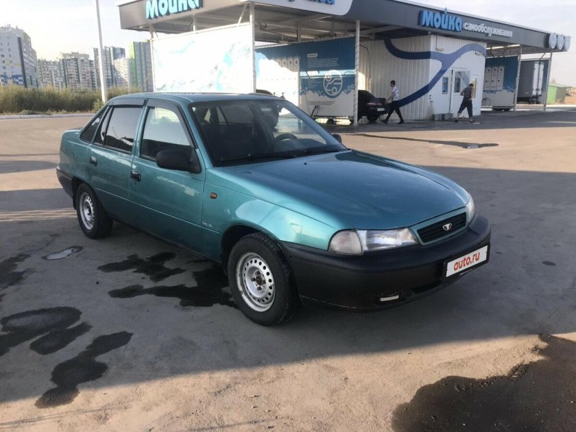 Daewoo Nexia 2000 года