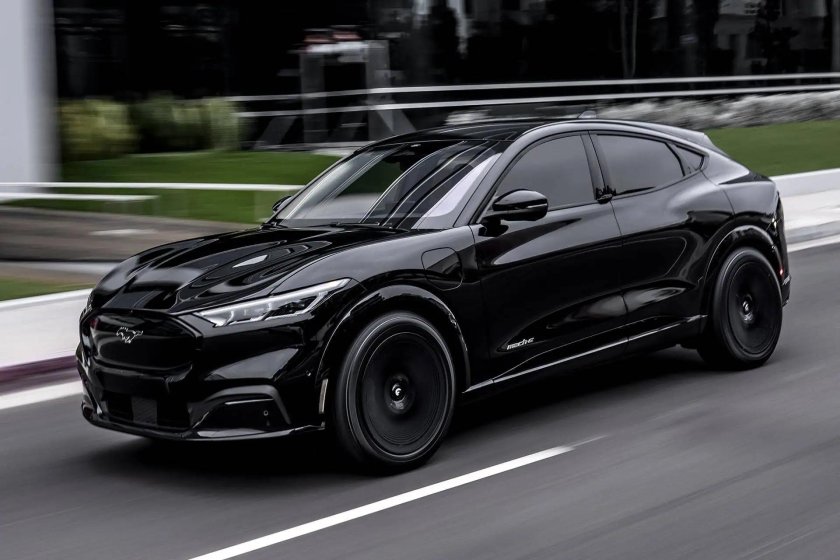 Машина Шан Мах черный