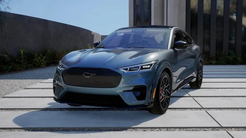 Форд Мустанг 2023