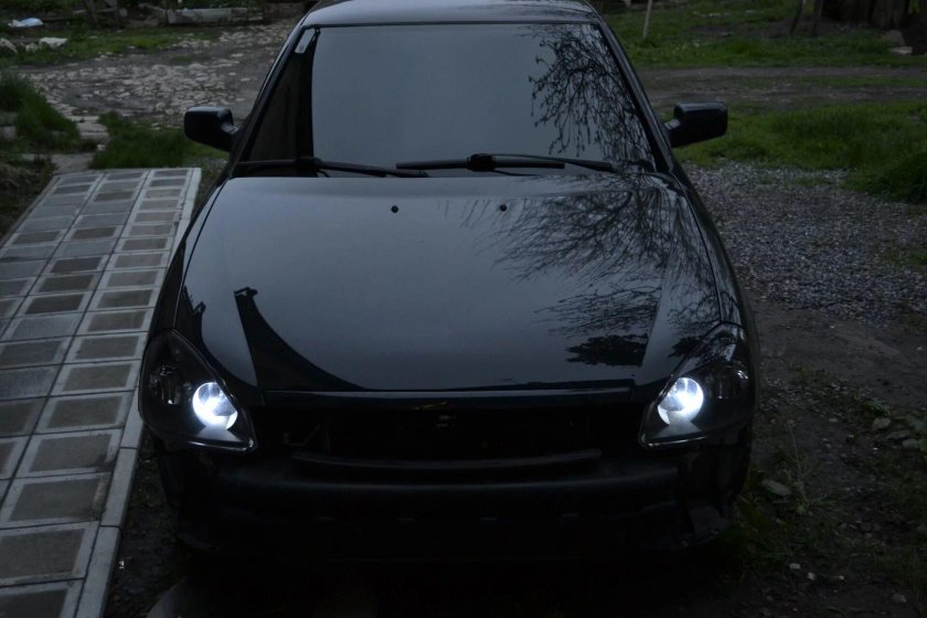 Лада Приора черная матовая