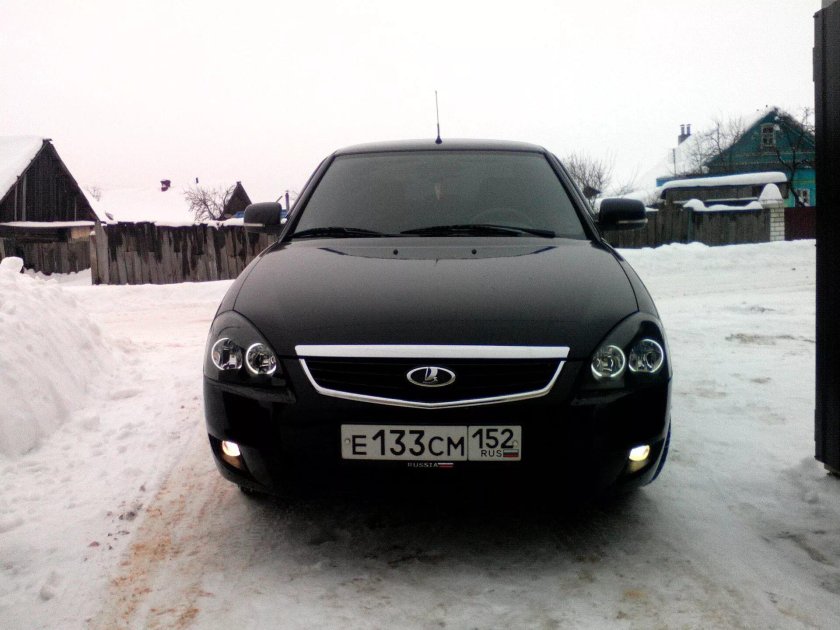 Приора 2 ангельские глазки