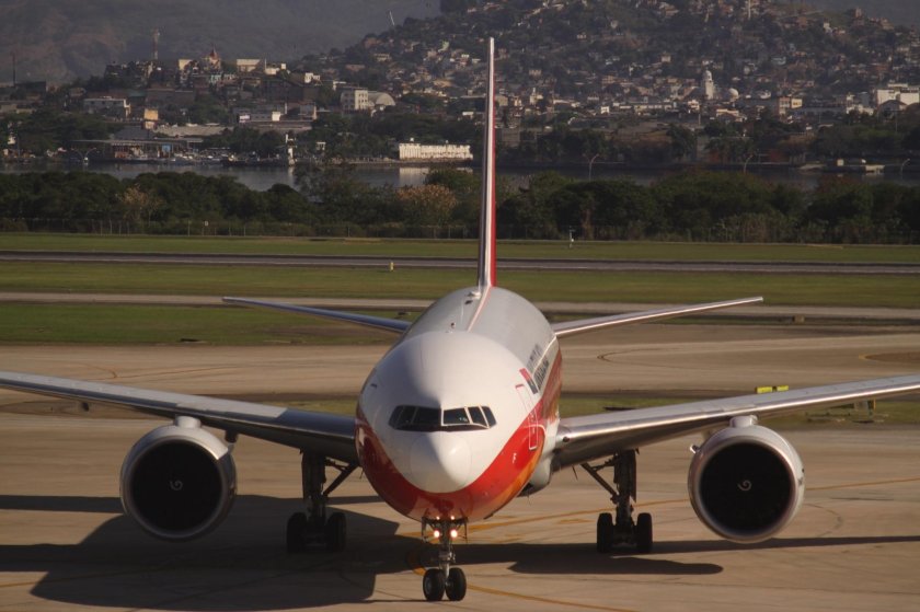 Боинг 777 200 LR