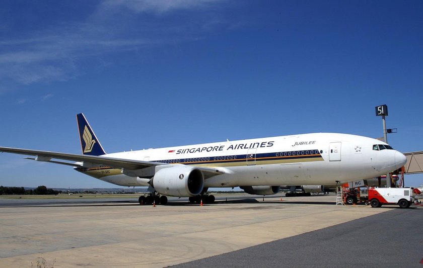 Боинг 777-212 er