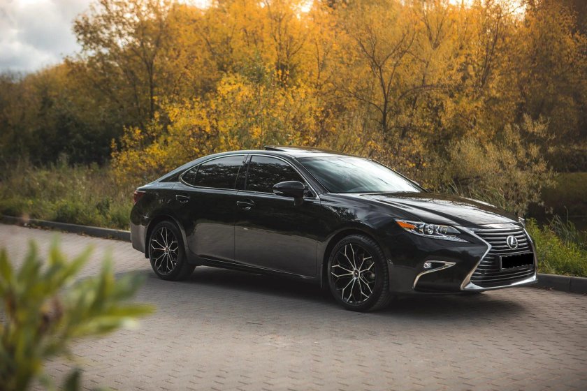 Лексус ЕС 250