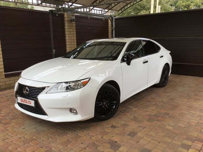 Lexus es 250 белый