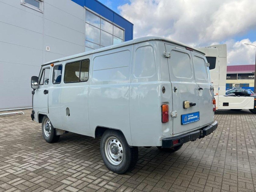 Буханка уаз