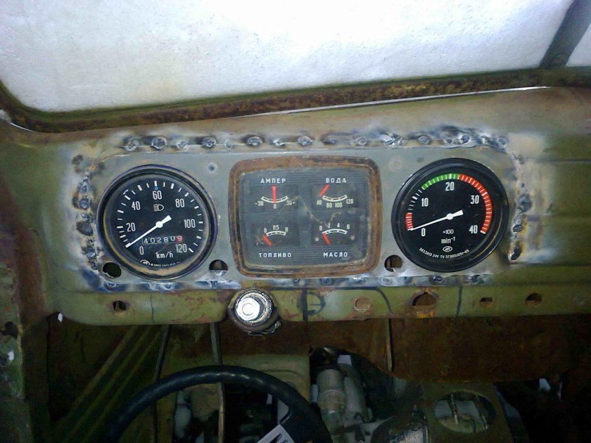 ЗИЛ 131 приборная