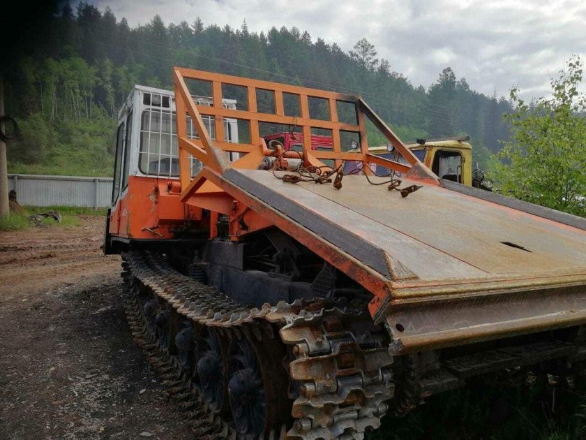 Трелёвочный трактор тт 4