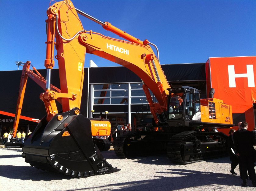 Экскаватор Хитачи 160