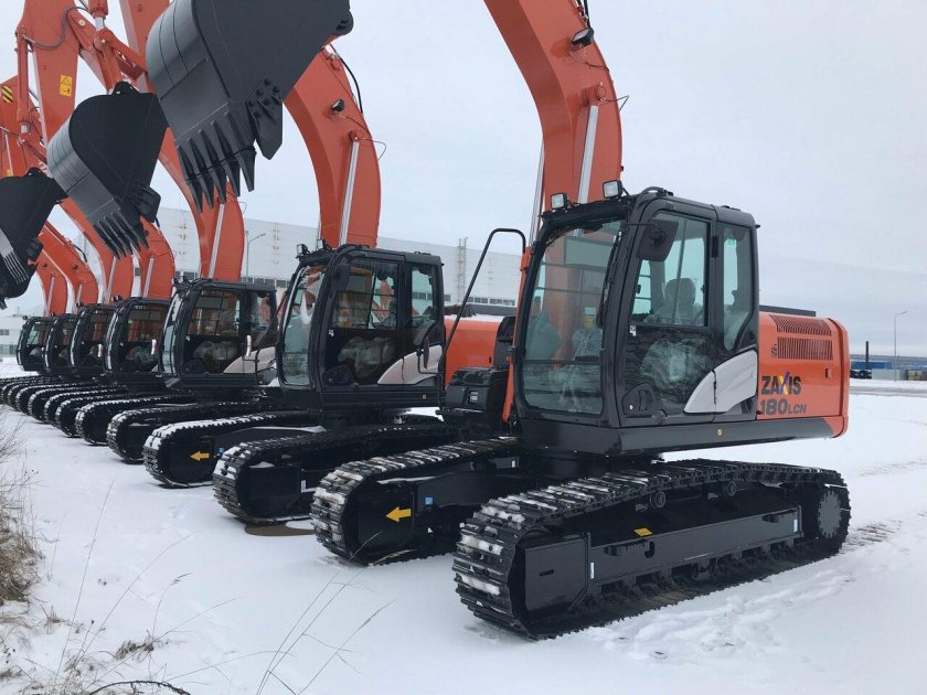 Гусеничные экскаваторы