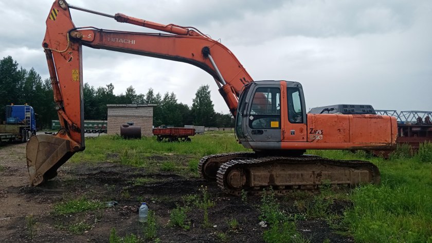 Экскаватор hitachi zx 200