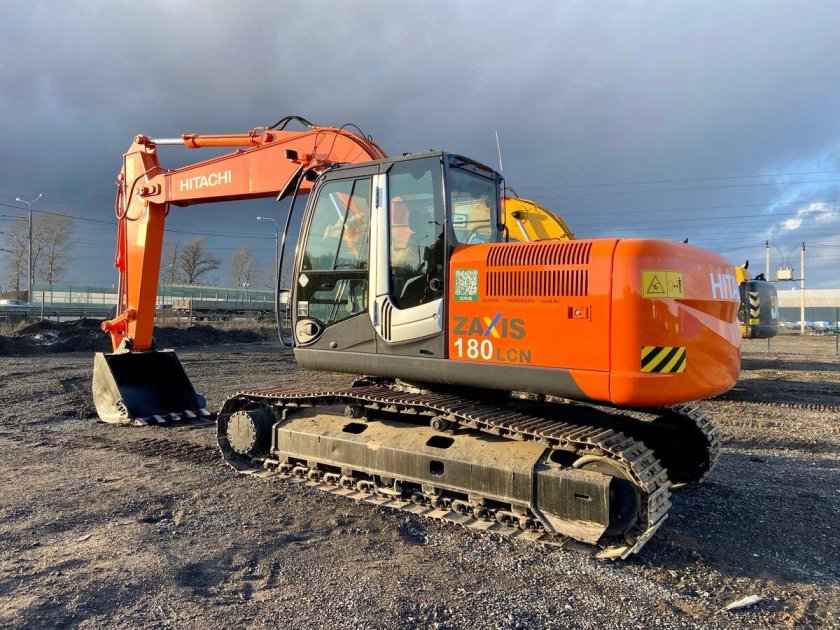 Экскаватор hitachi zx 200