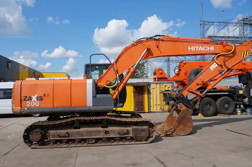 Hitachi zx200-5g