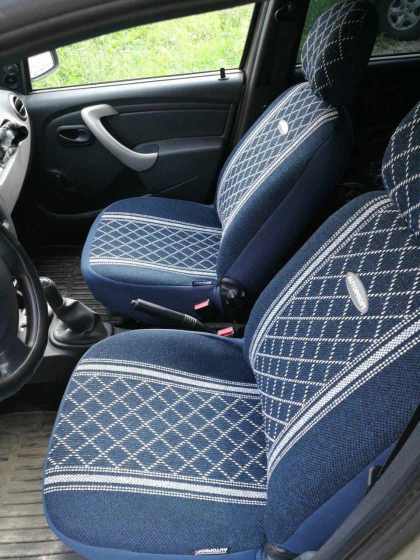 Renault Logan чехлы