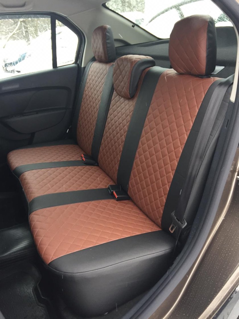 Чехлы на рено сандеро степвей