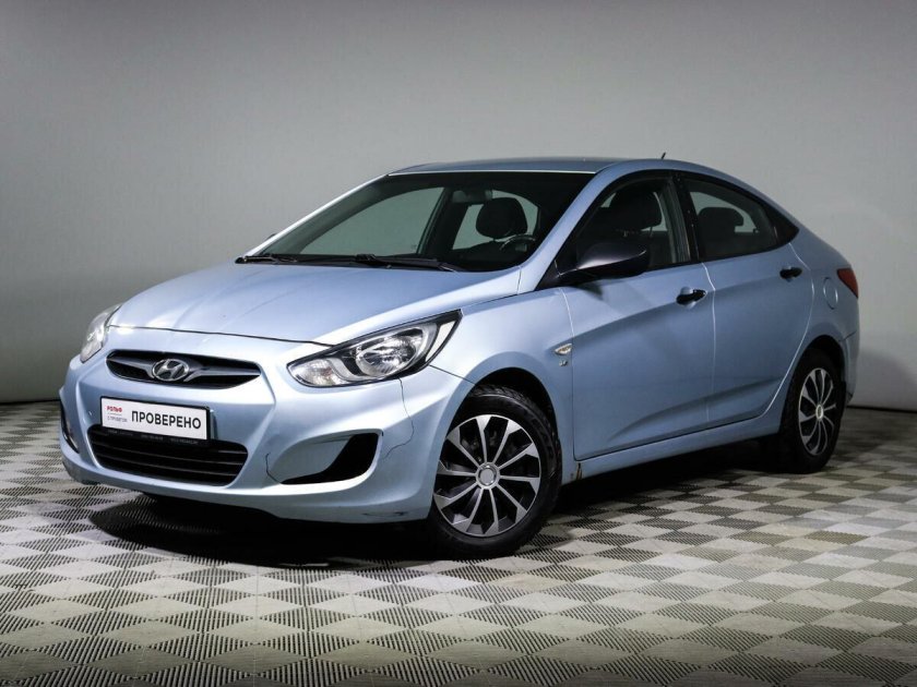 Hyundai solaris 2011