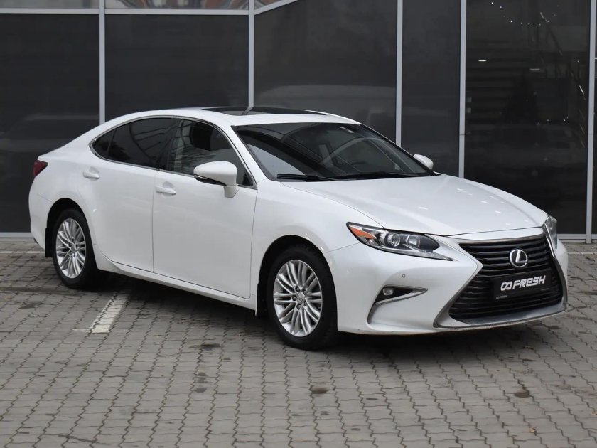 Лексус ес 250 2015