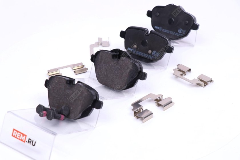 Колодки тормозные задние bmw