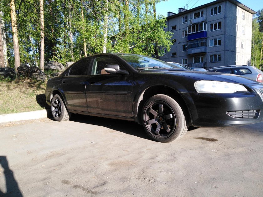 Волга сайбер черная