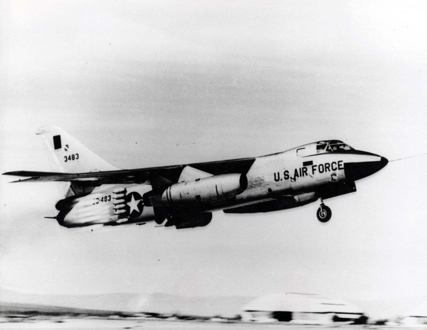 Бомбардировщик b-66