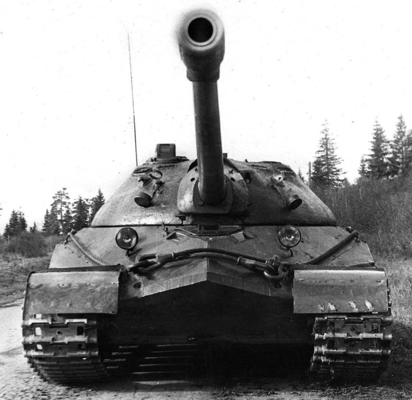 Танк ИС-7