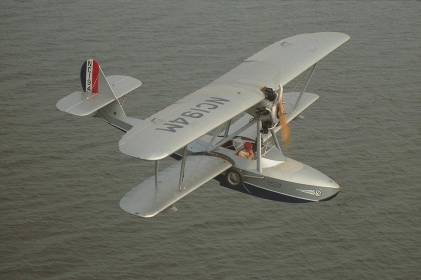 Самолет амфибия биплан