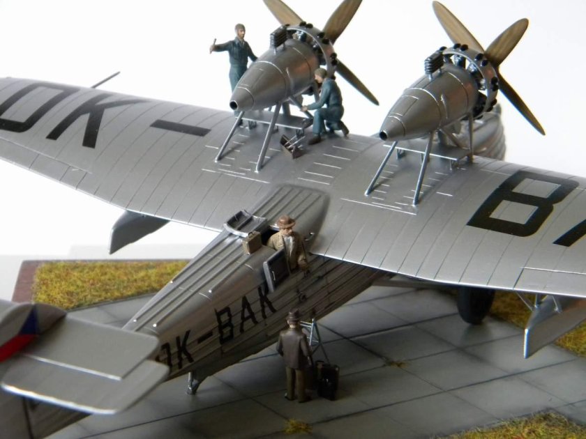 Armstrong Whithworth Albermale 1/72 Valom