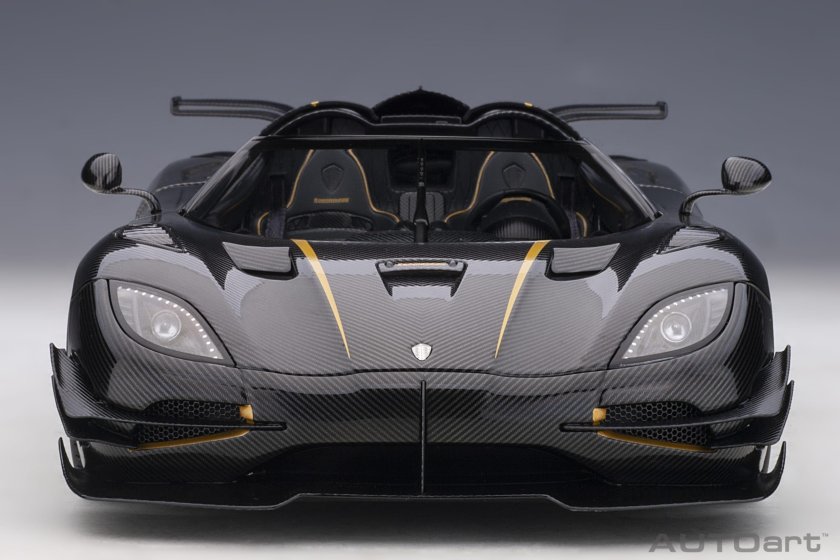 Koenigsegg one:1 2014