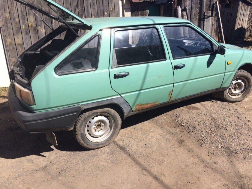 ИЖ-2126 Ода зеленая