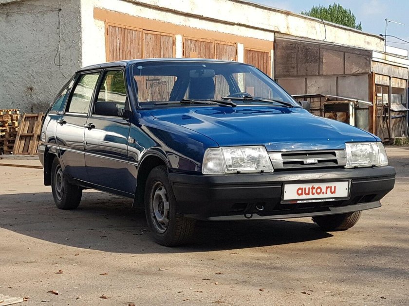 Машина ИЖ 2126 Ода