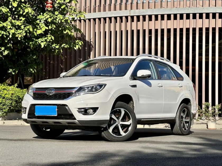 Byd s 7